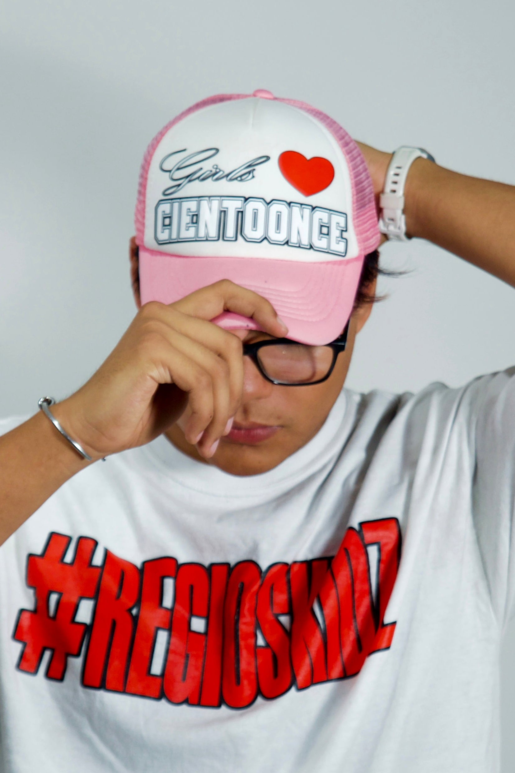 Gorra Girls love Cientoonce